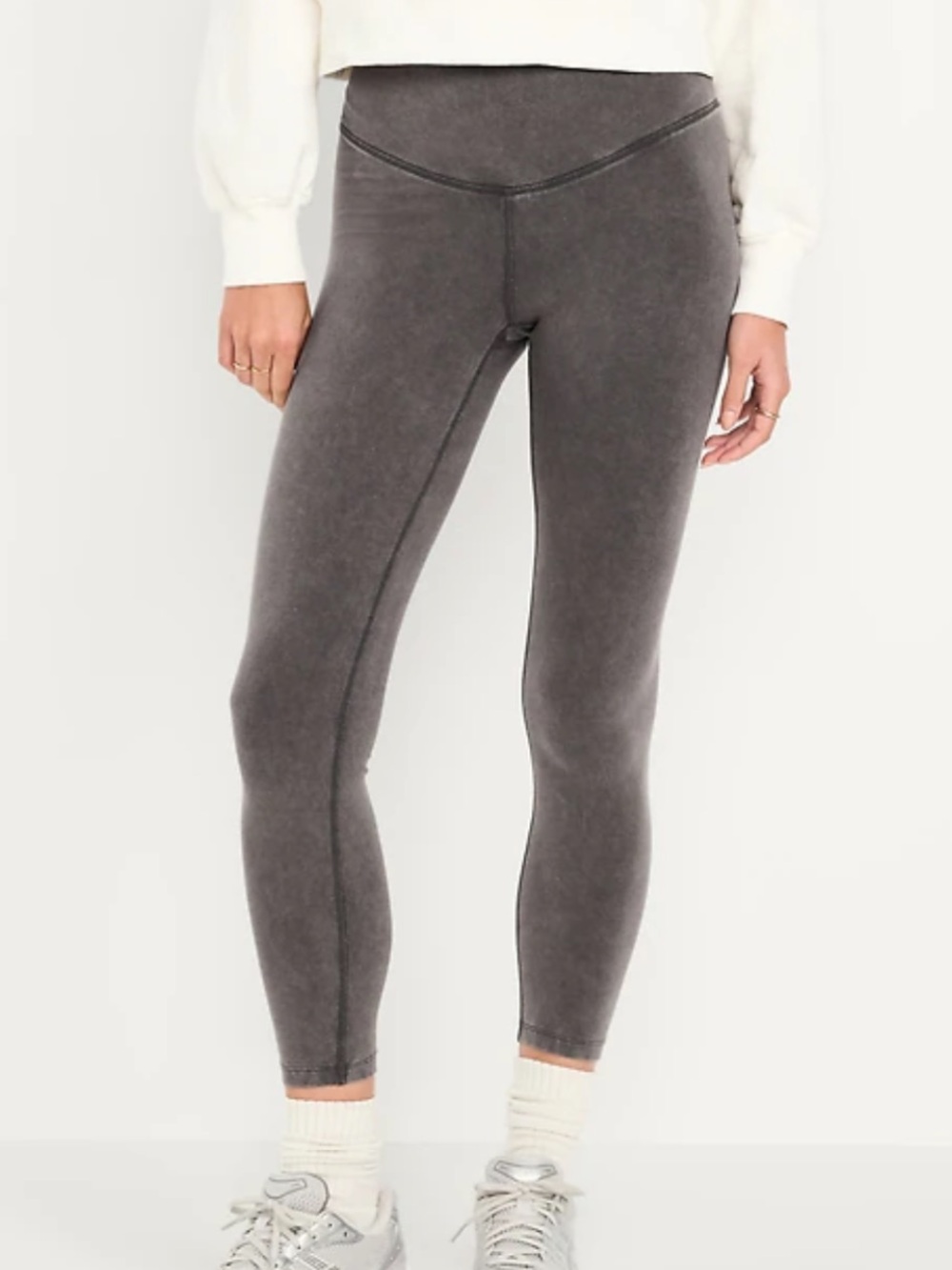 Old Navy high waisted power chill 7/8 leggings, NWT, M